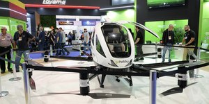 Carros voadores e drones tripulados serão atração em São Paulo
