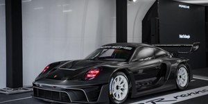 Porsche de pista com só 77 unidades é exibido no Brasil