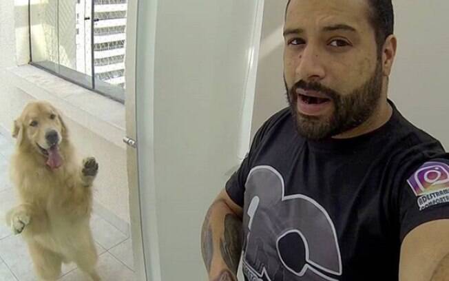 André Almeida, do Adestramento Comportamental, mostra como ensinar o cachorro a não pular nas visitas