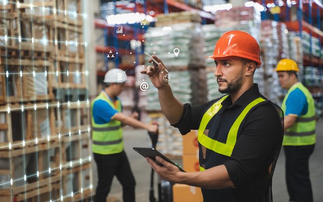 Logística utiliza IA para melhoria de processos