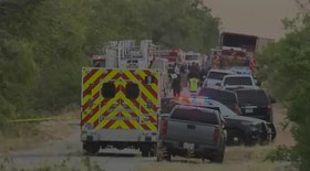 Número de mortos em caminhão no Texas chega a 50