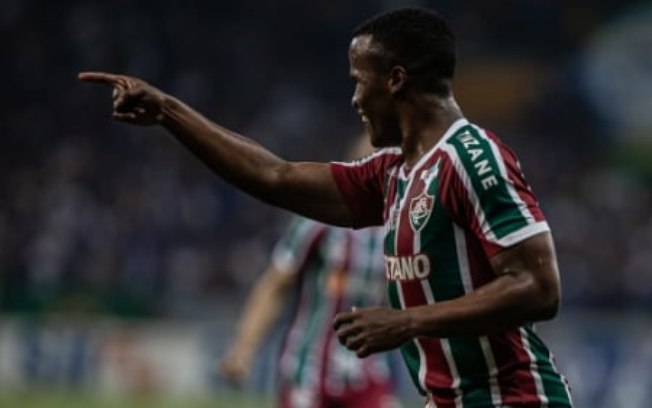 Arias exalta parceria com Cano e fala de momento do Fluminense: 'de bater de frente com qualquer um do Brasil'