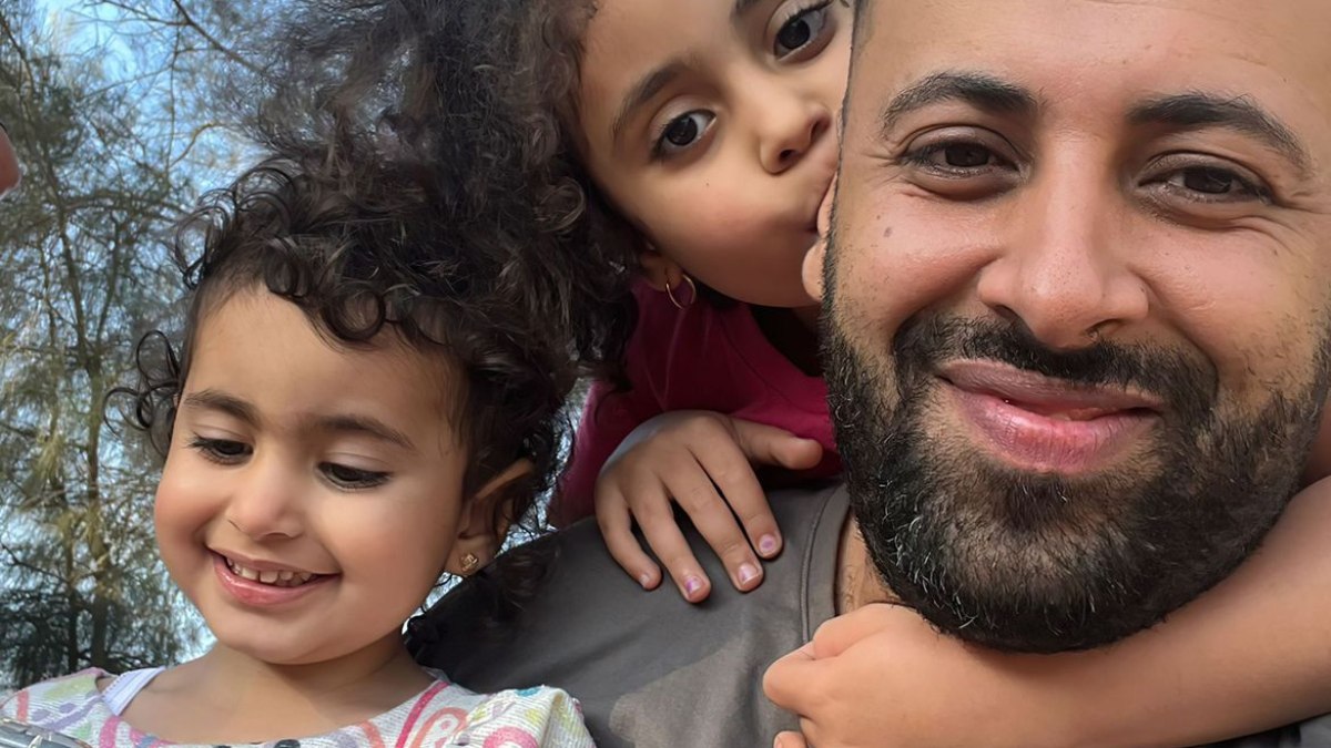 Hasan Rabee mora no Brasil e foi visitar a família há 12 dias