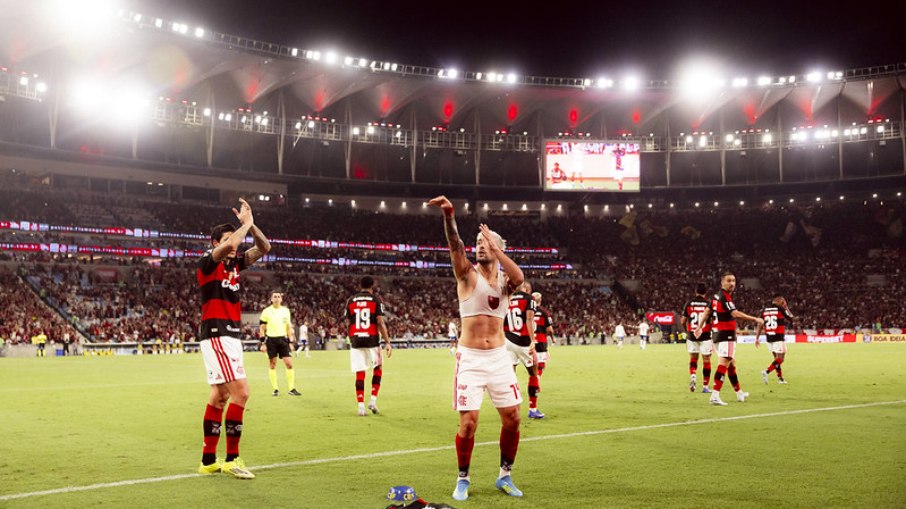 Arrascaeta homenageia Oscar na comemoração do gol