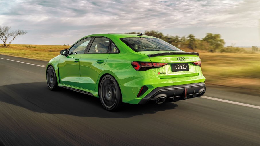 Traseira do Audi RS 3 Sedan 2026 Traseira do Audi RS 3 Sedan 2026