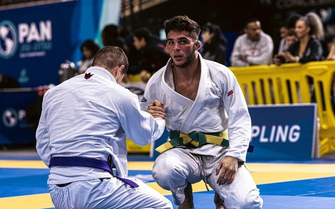 Califórnia propõe fundo de pensão para lutadores de MMA