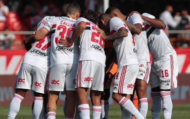 Após goleadas recentes contra o Flamengo, São Paulo busca vingar resultado no Maracanã