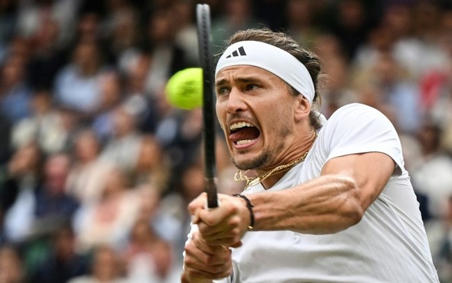 Alexander Zverev durante a vitória sobre o britânico Cameron Norrie neste sábado, em Wimbledon