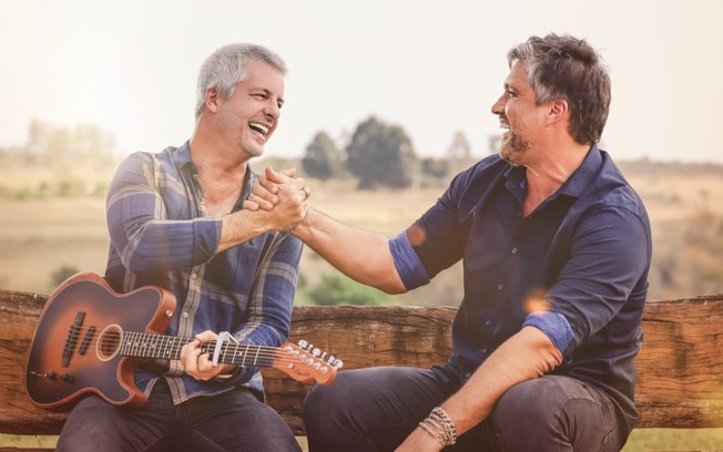 Fãs revoltados após cancelamento do show da dupla Victor e Leo no São João de Fortaleza