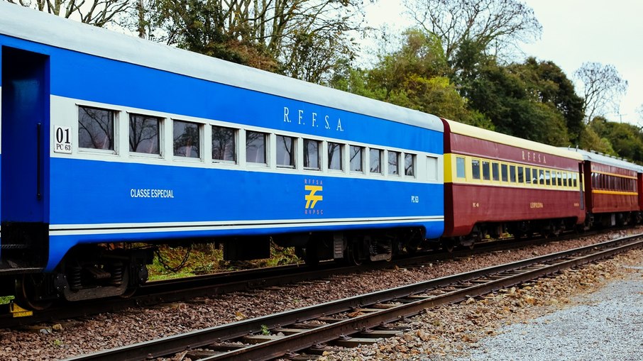 Trem dos Vales está sem circular há mais de 1 ano