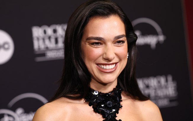 Dua Lipa se manifesta sobre não ter recebido indicações no Grammy 2025