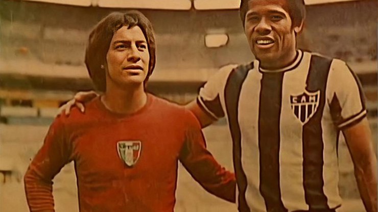Quarto maior artilheiro do futebol brasileiro, Dadá Maravilha completa 79 anos