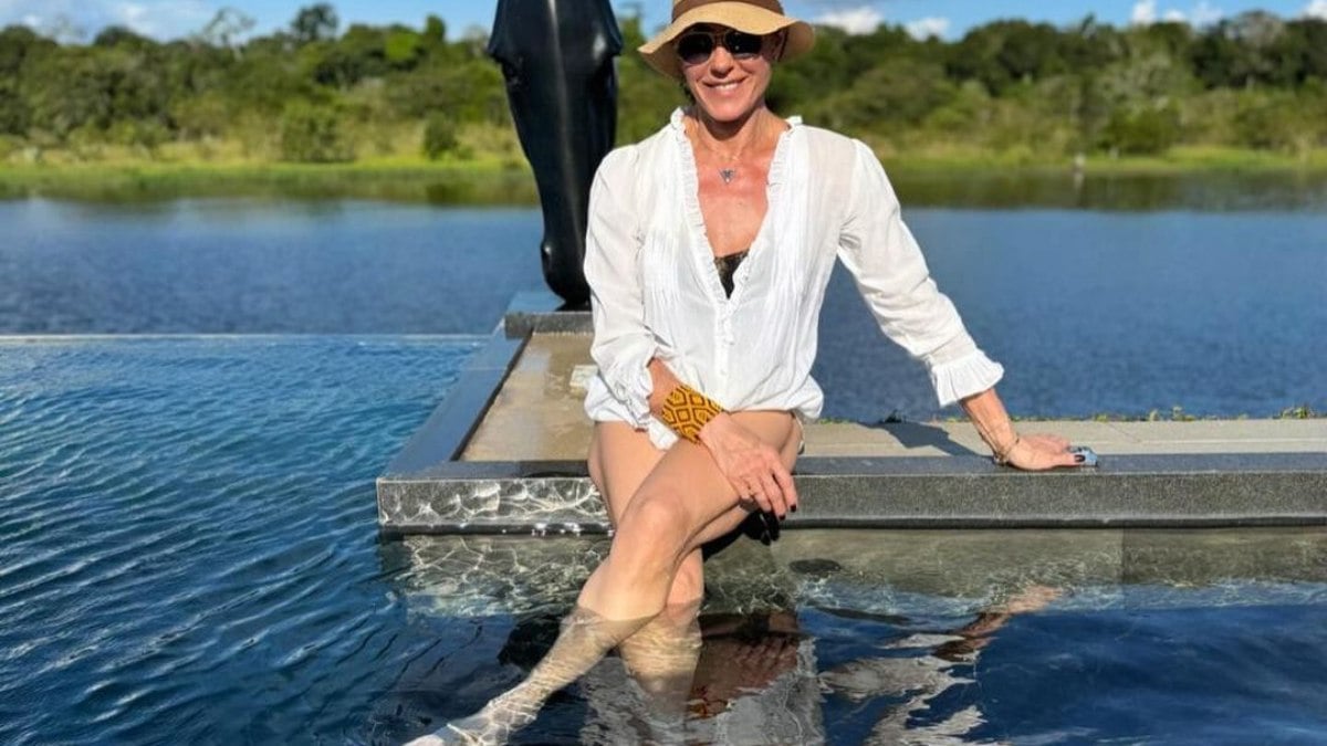 Christiane Torloni está em viagem ao Amazonas 