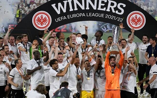 Fim de jejum, 'invasões', vitórias históricas: como o Eintracht Frankfurt venceu a Liga Europa