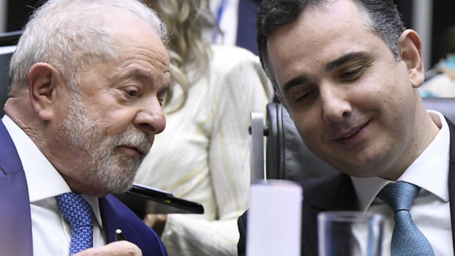 Os presidentes da República, Luiz Inácio Lula da Silva, e do Senado, Rodrigo Pacheco
