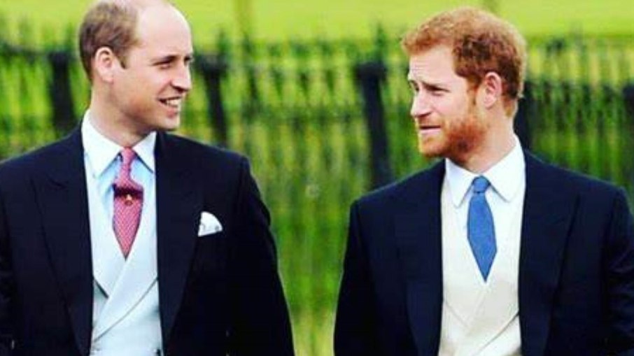 Harry exige 'desculpa' de príncipe William para voltar à realeza, afirma site