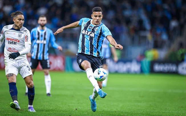 Gustavo Martins, de 24 anos, é formado nas categorias de base do Grêmio