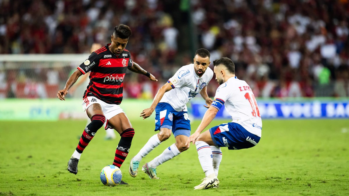 Bahia e Flamengo se enfrentam nesta quarta-feira, pela Copa do Brasil