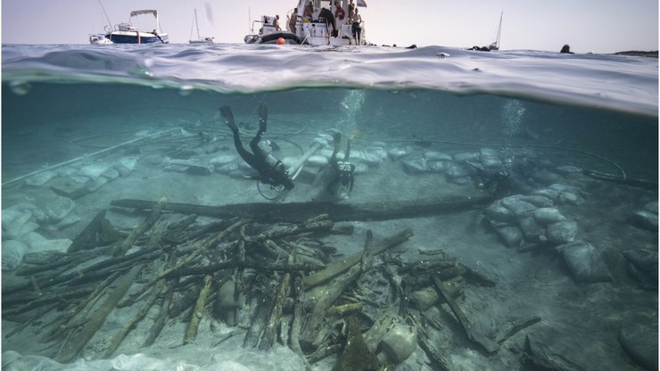 Naufrágio de 2.200 anos revela como navios eram impermeabilizados