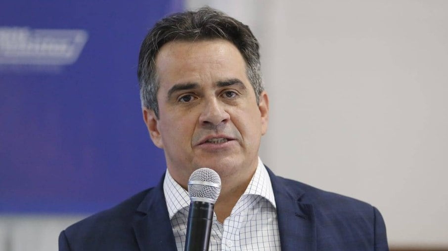  Ministro da Casa Civil foi vaiado em convenção do PDT no Piauí