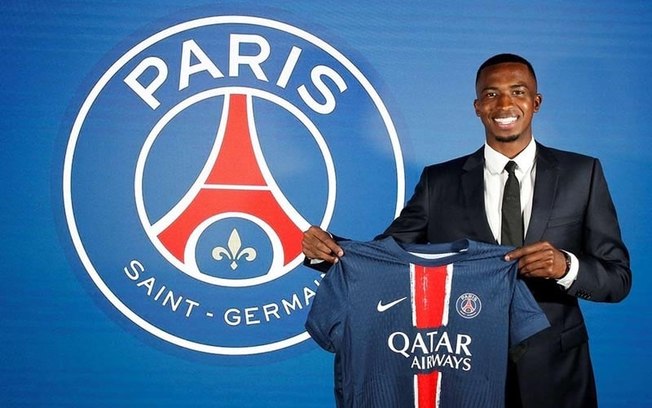 Willian Pacho é mais um reforço do PSG para a próxima temporada Willian Pacho é mais um reforço do PSG para a próxima temporada