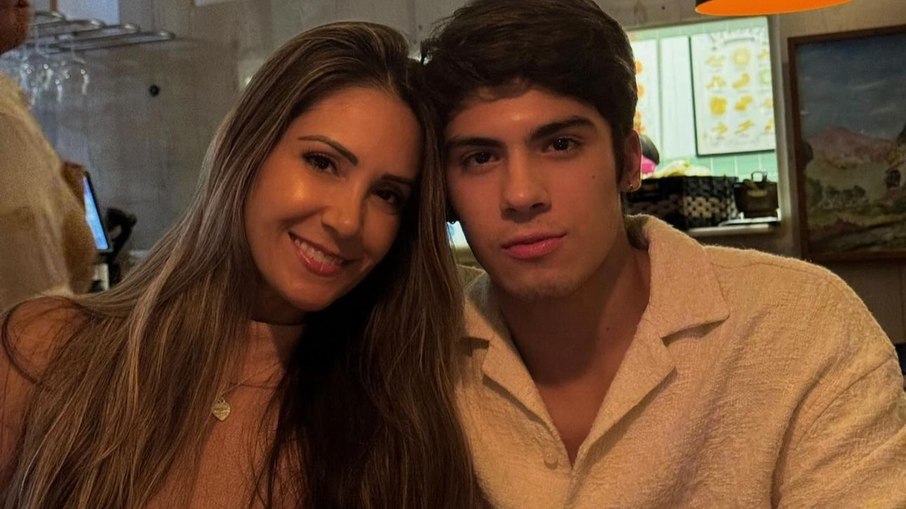 Mãe e filho: Vanessa e Henrique Camargo