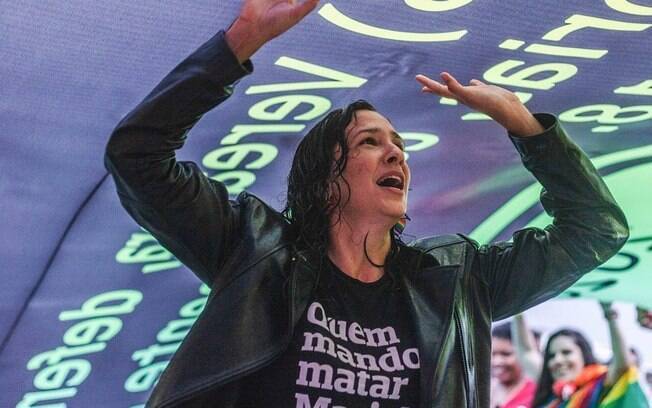 Monica é ativista do movimento LGBT no Rio de Janeiro