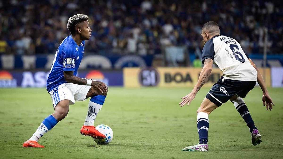 Cruzeiro vence o Remo no Mineirão e assume a 3ª colocação provisória no Brasileirão
