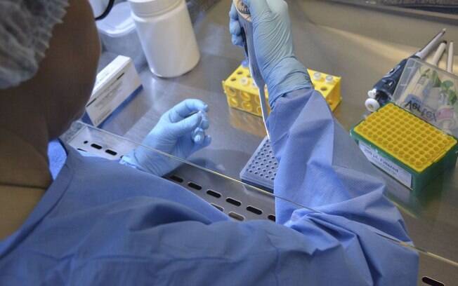 A nova variante do vírus, segundo o laboratório Dasa, é a mesma detectada recentemente na Inglaterra e nos Estados Unidos