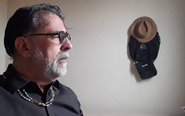 Hélvio Tamoio: o anti-herói contador de histórias de Araraquara Hélvio Tamoio: o anti-herói contador de histórias de Araraquara