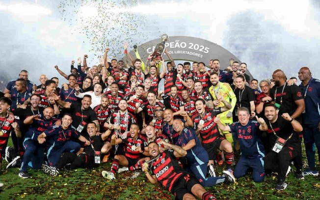 Flamengo foi indicado ao prêmio de melhor clube masculino na Bola de Ouro Flamengo foi indicado ao prêmio de melhor clube masculino na Bola de Ouro