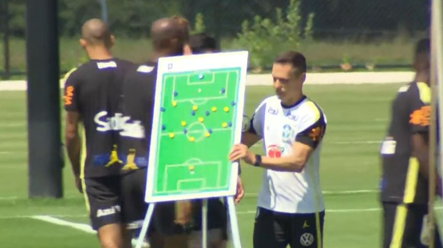 Ancelotti deixa vazar 