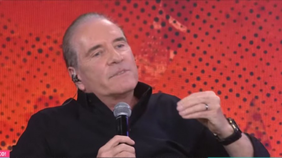 Apoiador de Bolsonaro, Roberto Justus critica ex-presidente: 'Covarde'