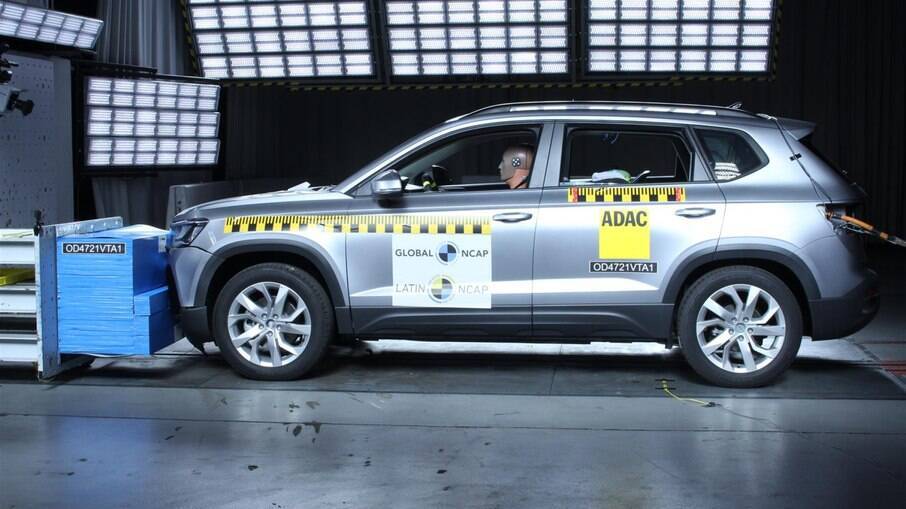 VW Taos ganha nota máxima de 5 estrelas em teste de segurança no Latin NCAP, que adotou novos critérios