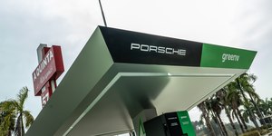 Porsche investe em rede de carregadores ultrarrápidos no Brasil