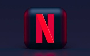 Netflix oficializa plano mais barato e com anúncios no Brasil