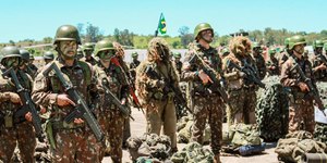 Concurso do Exército pode pagar até R$ 13 mil; confira prazo