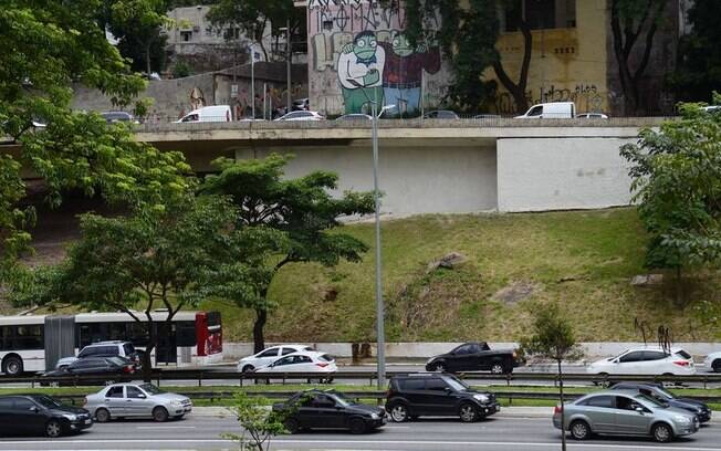 Desde que assumiu mandato, Doria declarou guerra contra pichação; grafites em muro na 23 de Maio foram apagados