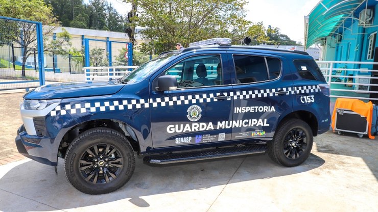 Guarda Municipal de Louveira recebe nova viatura