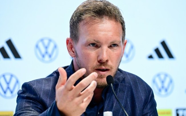 O técnico da seleção da Alemanha, Julian Nagelsmann, durante entrevista coletiva nesta quinta-feira, em Berlim, onde anunciou a lista de convocados para a Eurocopa 2024