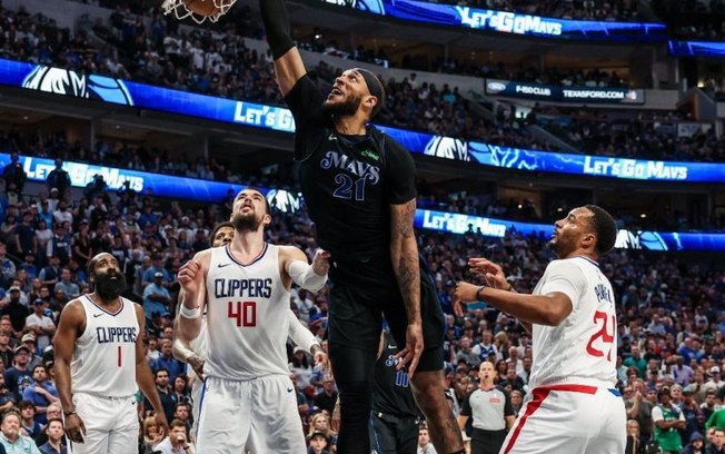 NBA: Mavericks vencem Clippers e estão na semifinal da Conferência Oeste NBA: Mavericks vencem Clippers e estão na semifinal da Conferência Oeste