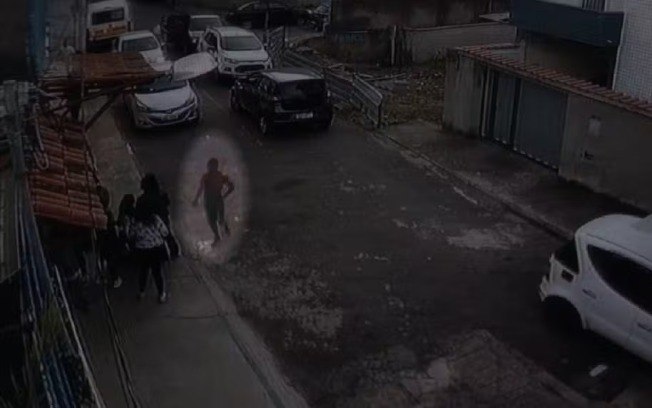Homem morre durante ação de invasão em instituição de ensino particular em Juiz de Fora Homem morre durante ação de invasão em instituição de ensino particular em Juiz de Fora