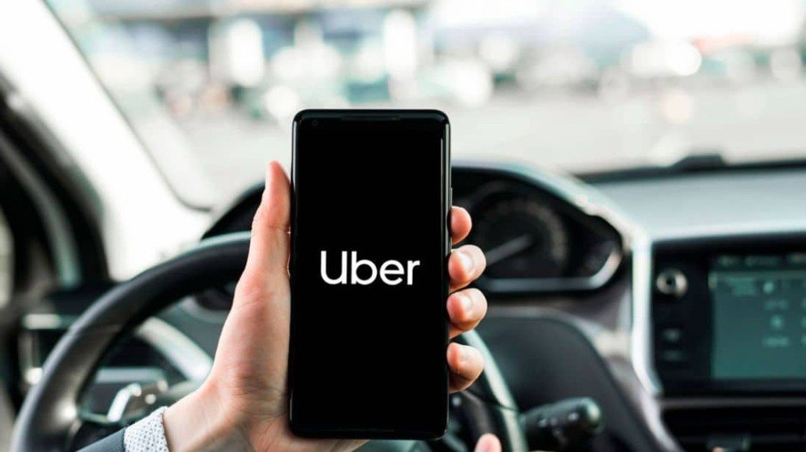 Uber lança serviço exclusivo para mulheres em Lisboa