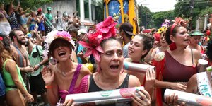 Blocos no Rio hoje: Abraço do Urso e Banda do Tio Marco