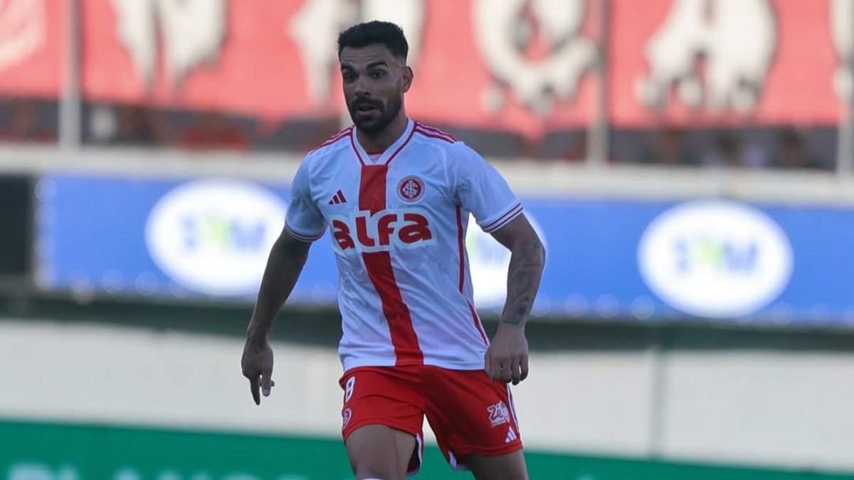 Bruno Henrique comemora boa fase em seu 100º jogo pelo Inter