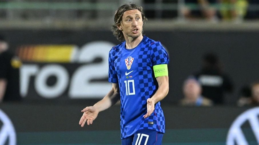 Modric com a camisa da Croácia