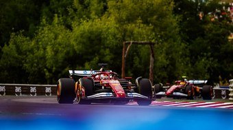 Leclerc%20%C3%A9%20pole%2C%20Bortoleto%20larga%20em%207%C2%BA%3B%20veja%20grid%20