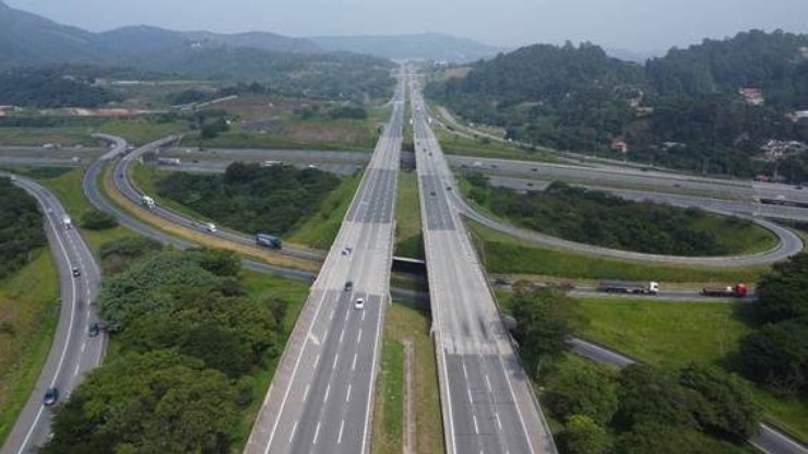 Rodovias de SP devem receber 5,8 milhões de carros