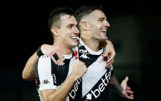 Vasco atropela Fortaleza e joga São Paulo no Z4 do Brasileirão