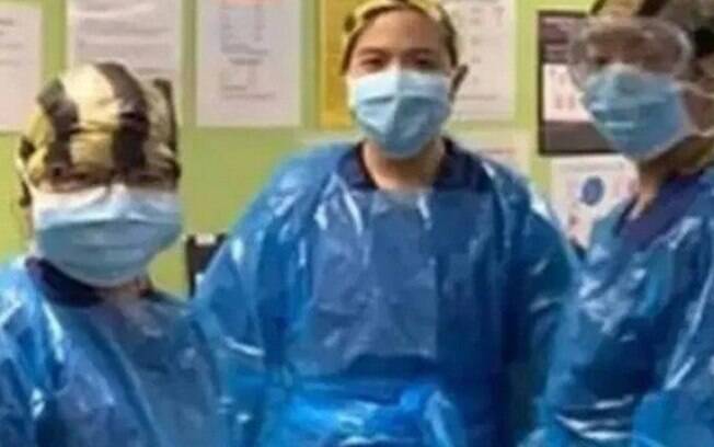 Enfermeiras usam saco de lixo como proteção ao coronavírus